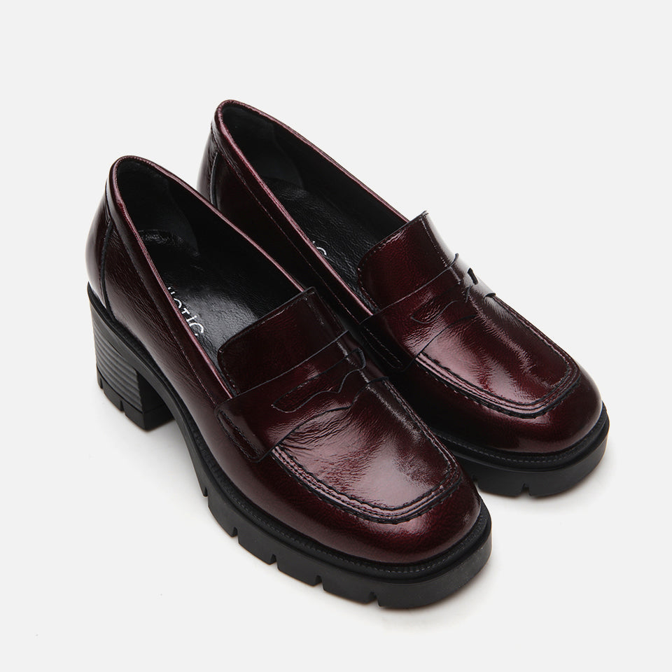 Women’s Block-Heel Shoes - Burgundy