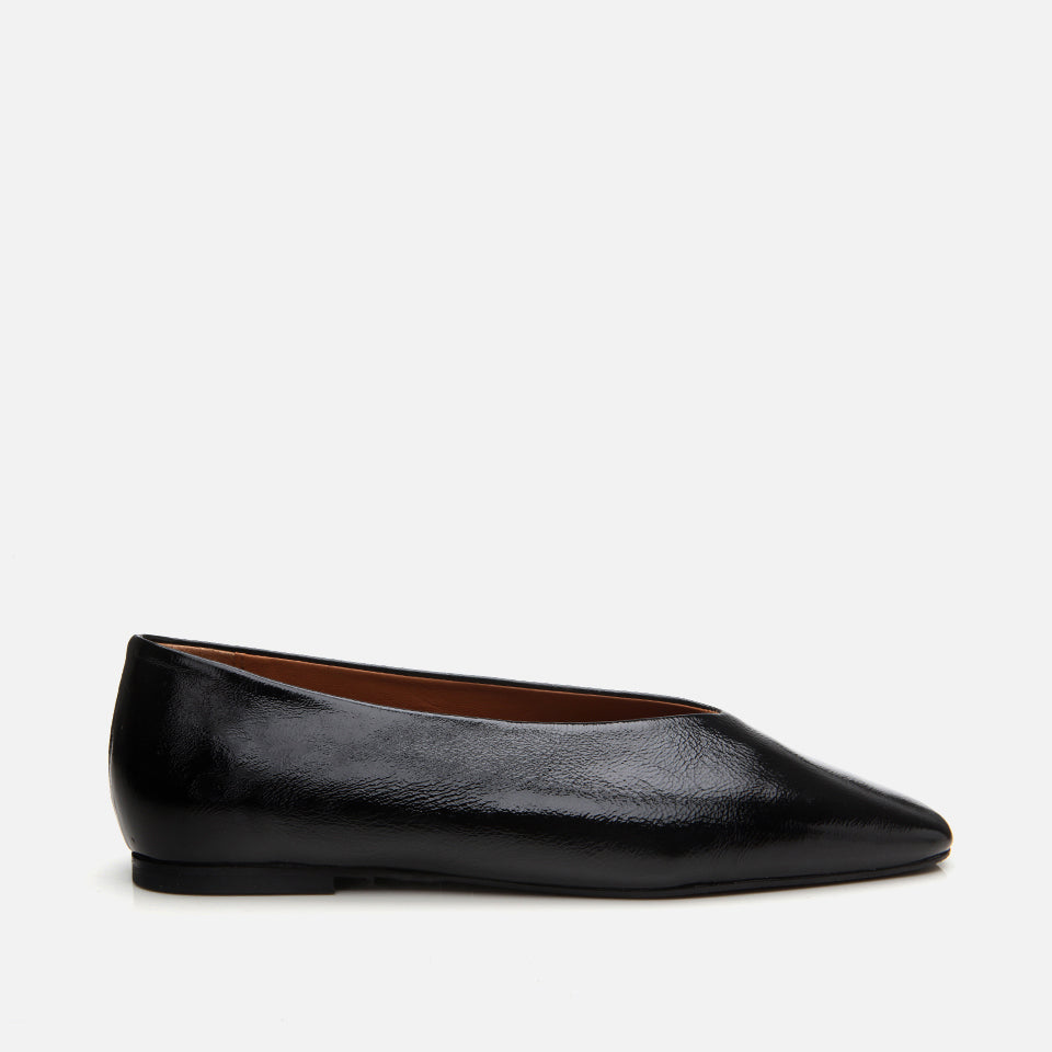 Women’s Rugan Leather Flats - Black