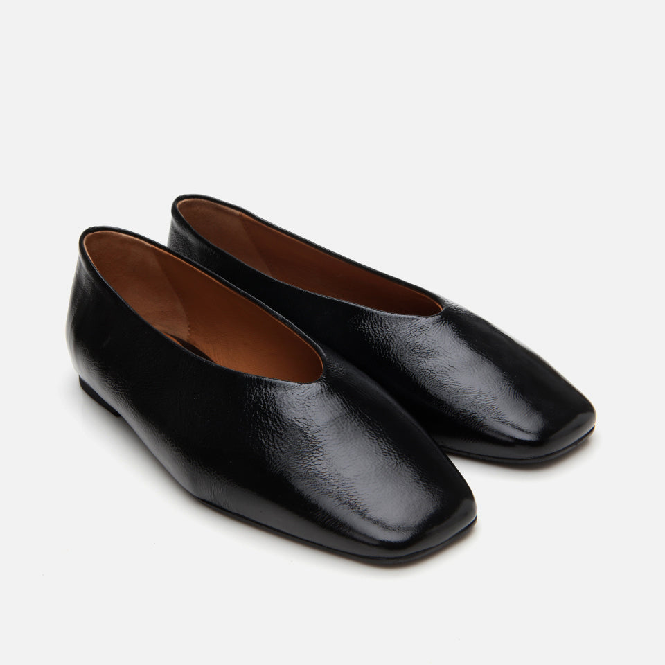 Women’s Rugan Leather Flats - Black