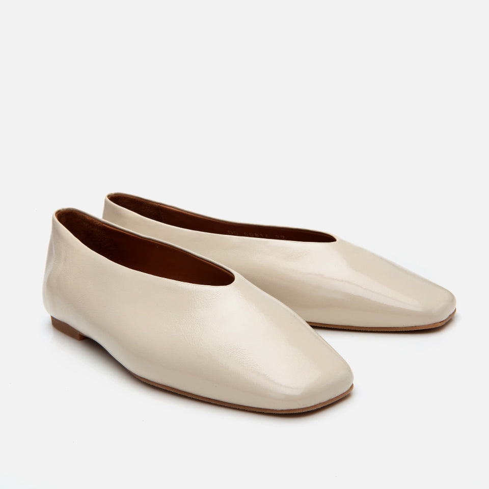 Women’s Rugan Leather Flats - Beige