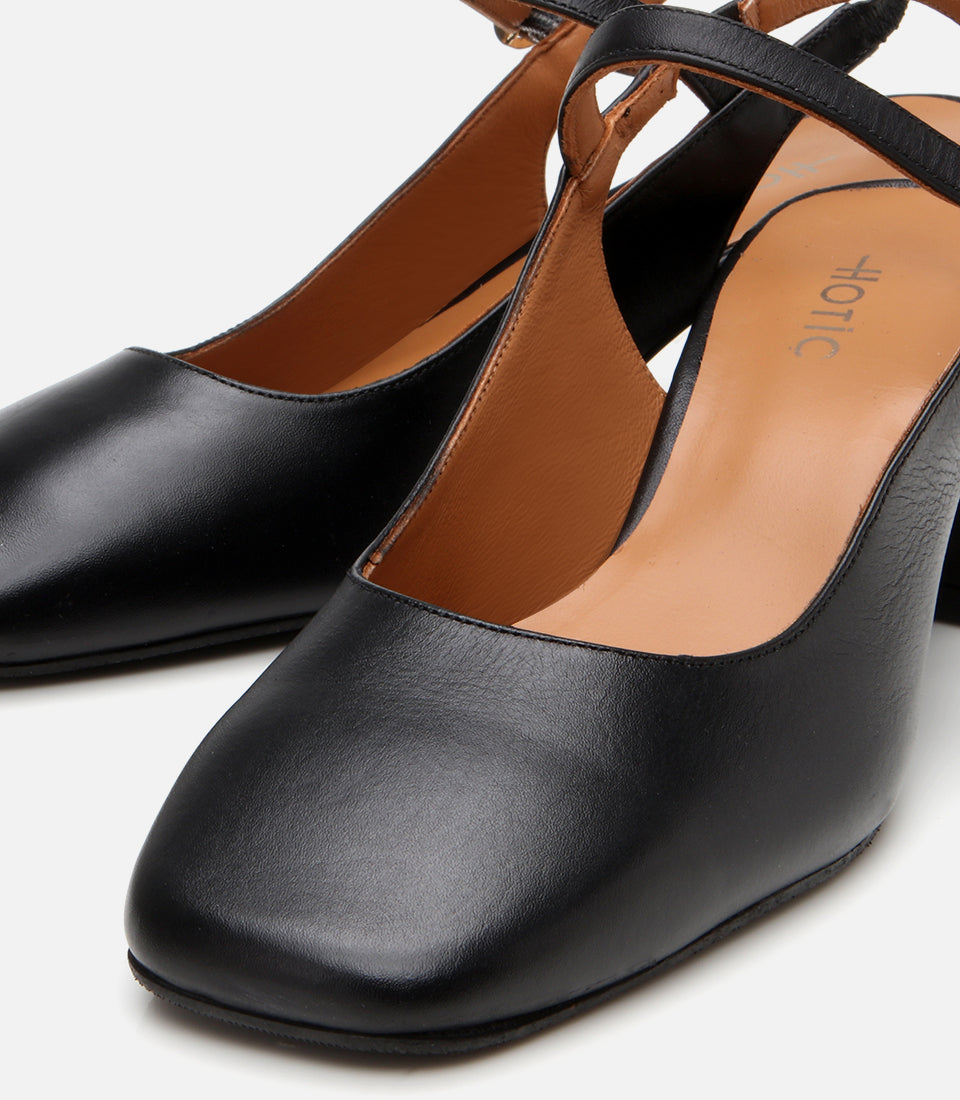 Women's Leather Block Heel Shoes - Black
