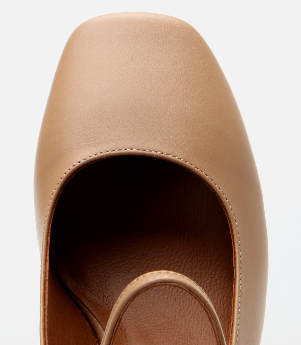 Women's Leather Block Heel Shoes - Beige