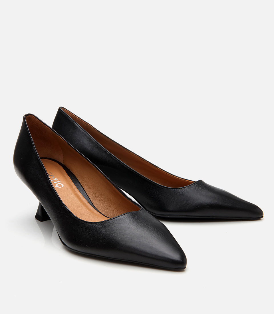 Women’s Leather Flexible Sole Stiletto - Black