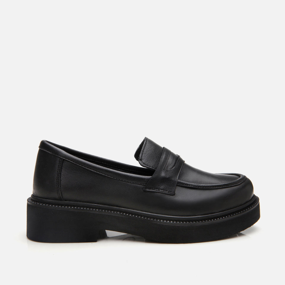 Women’s Leather Block Sole Classic Loafer - Black