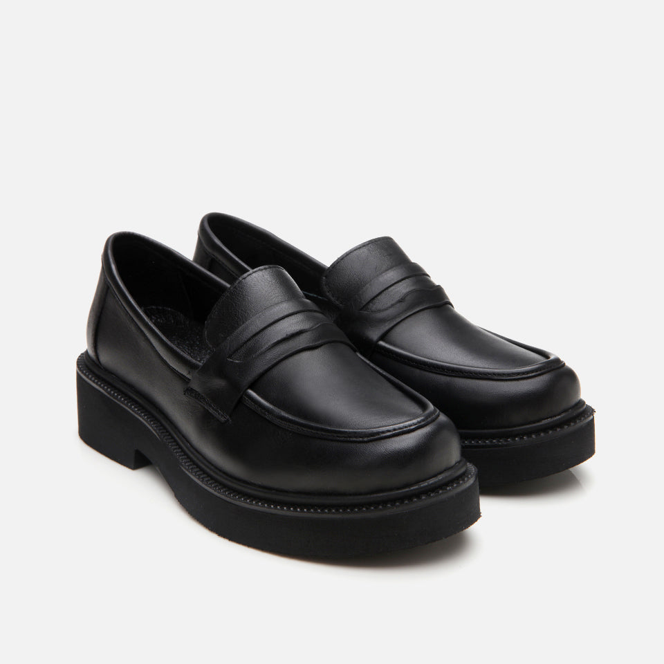 Women’s Leather Block Sole Classic Loafer - Black