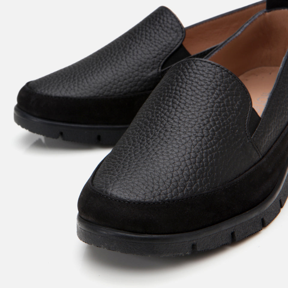 Women's Suede Loafer - Black