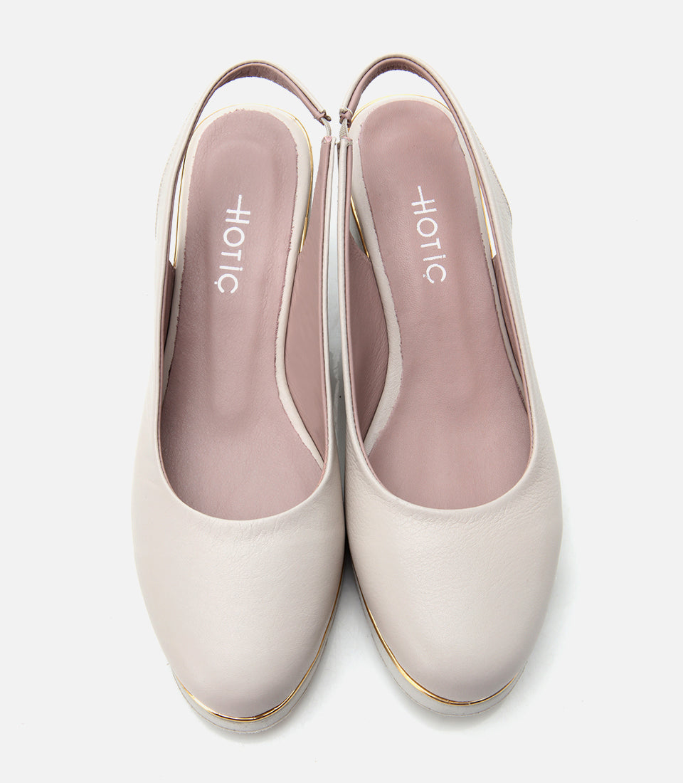 Women's Leather Wedge Shoes - Ecru