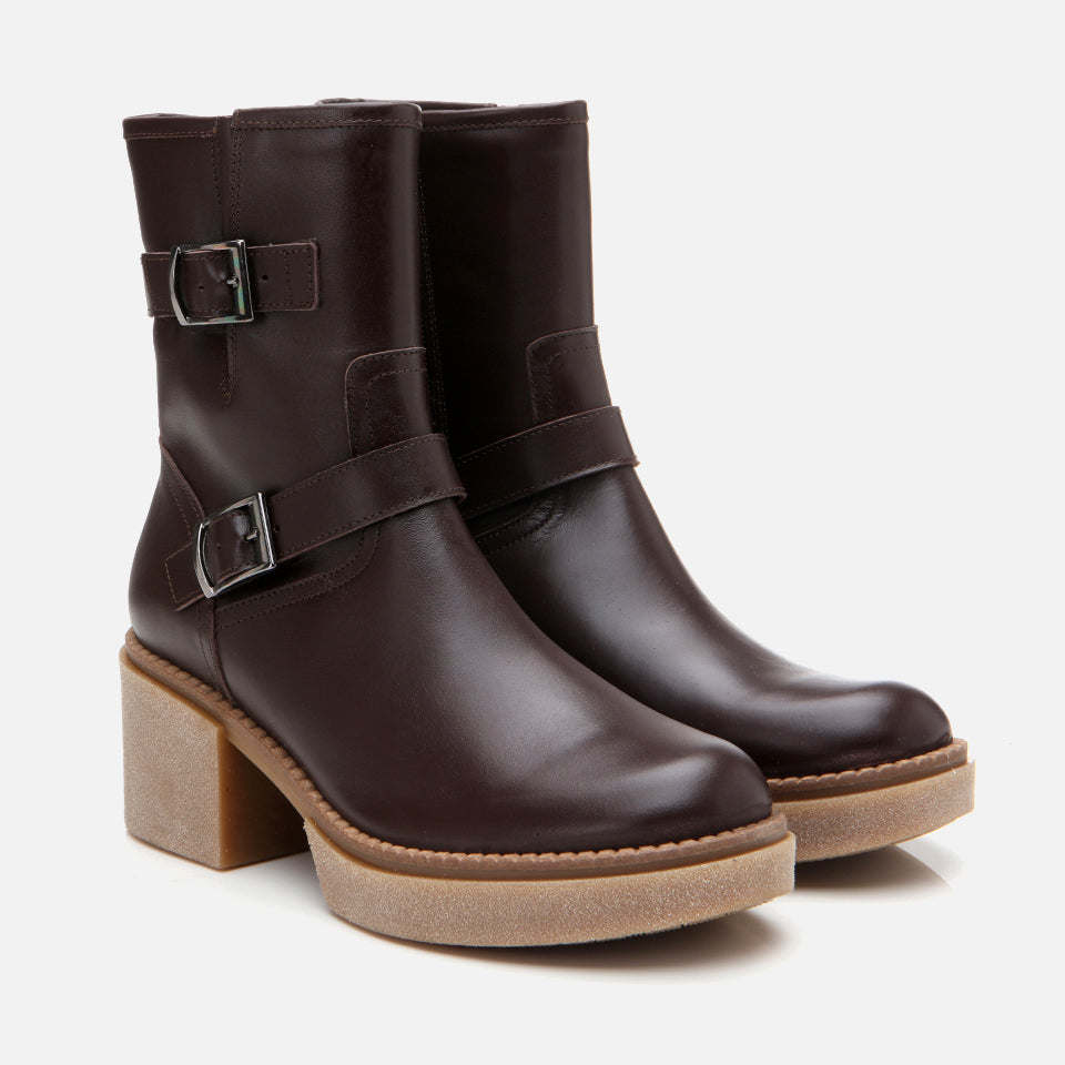 Women’s Heeled Boot - Brown