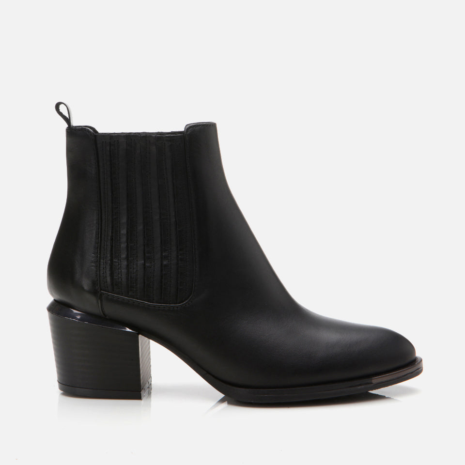 Women’s Block-Heel Leather Chelsea Boots - Black