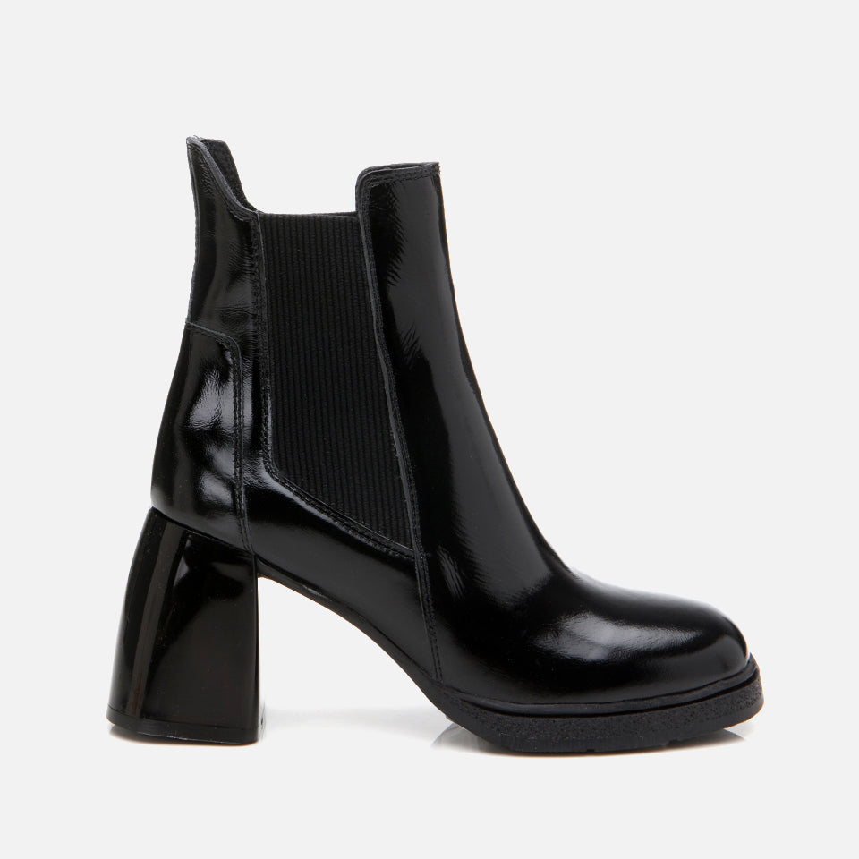 Women’s Genuine Patent Leather Heeled Boot - Black