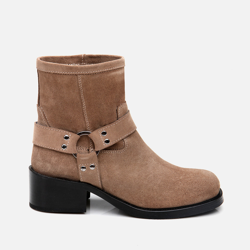 Women’s Genuine Leather Western Heeled Boot - Taupe