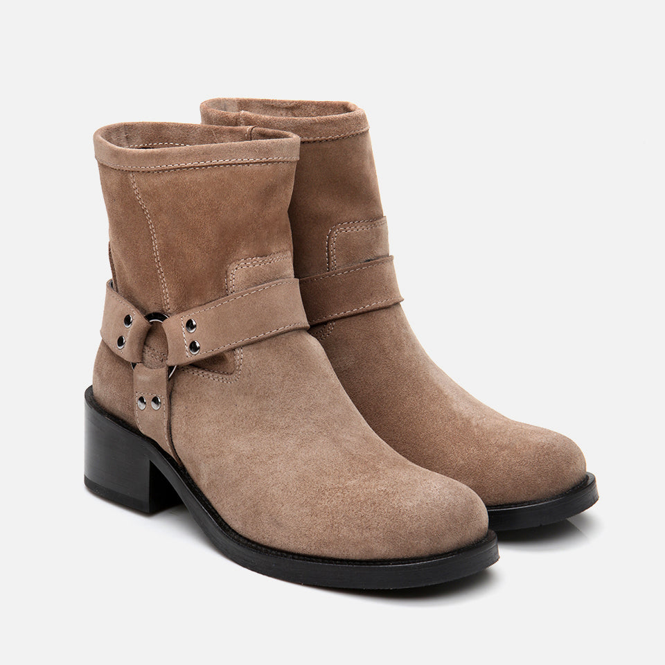 Women’s Genuine Leather Western Heeled Boot - Taupe