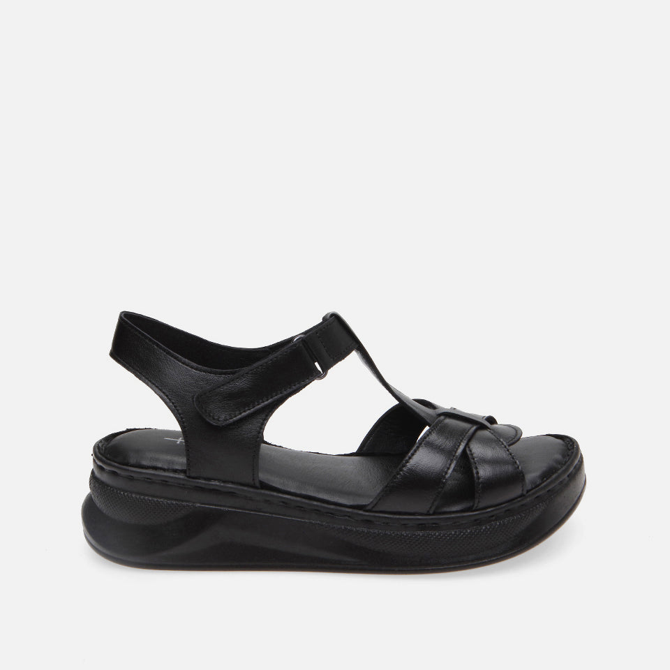 Women's Leather Flat Sandals - Black