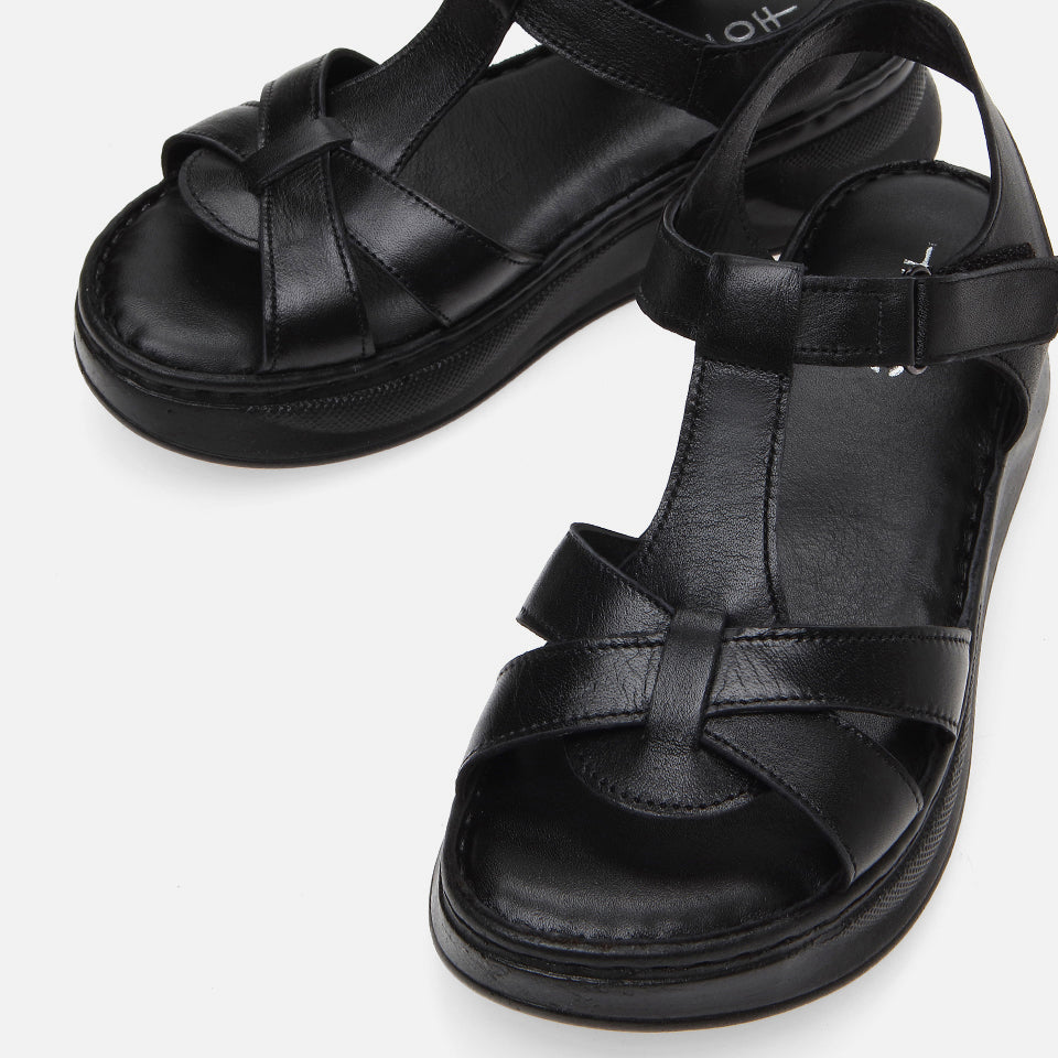Women's Leather Flat Sandals - Black