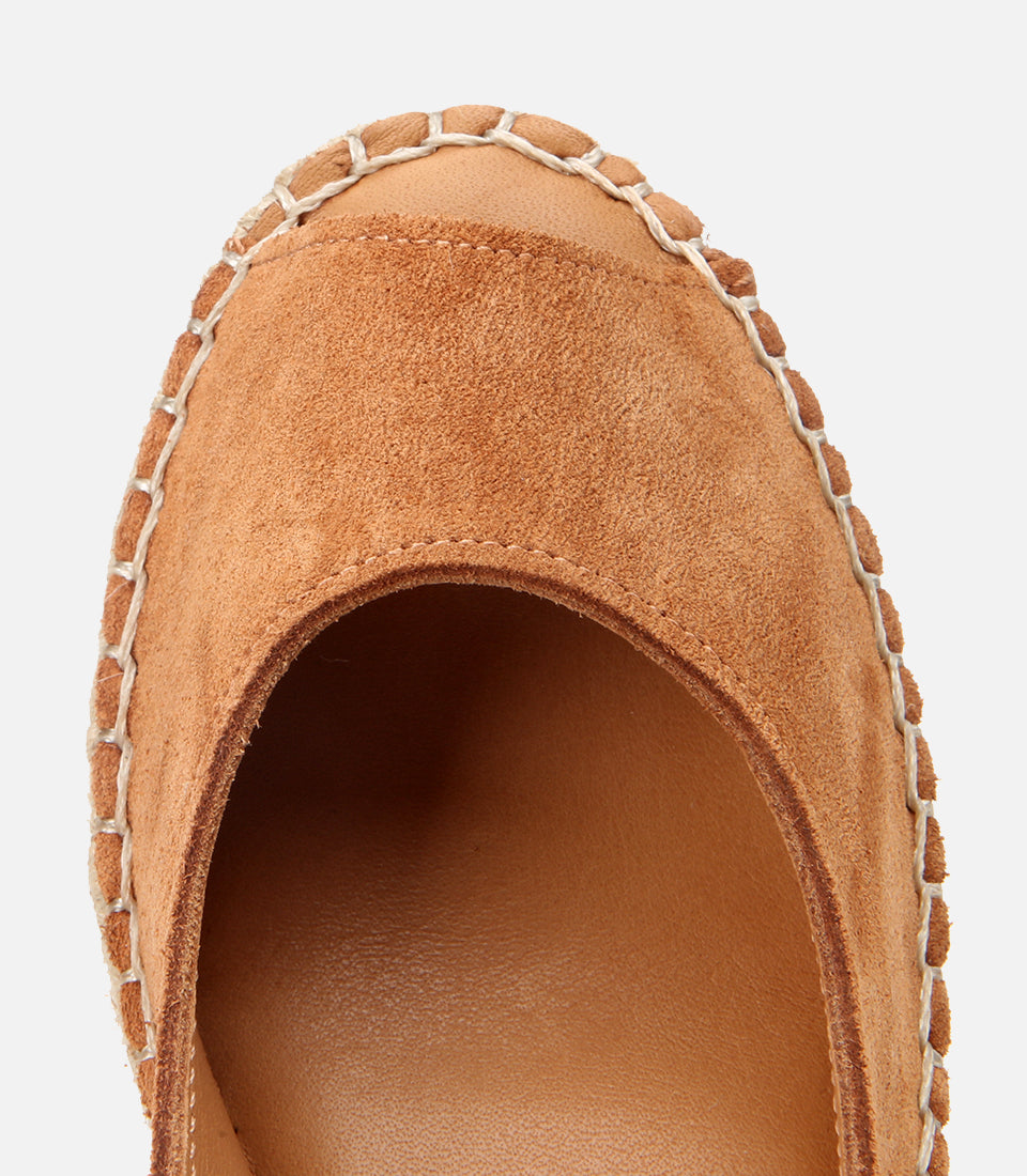 Women's Suede Wedge Sandals - Tan