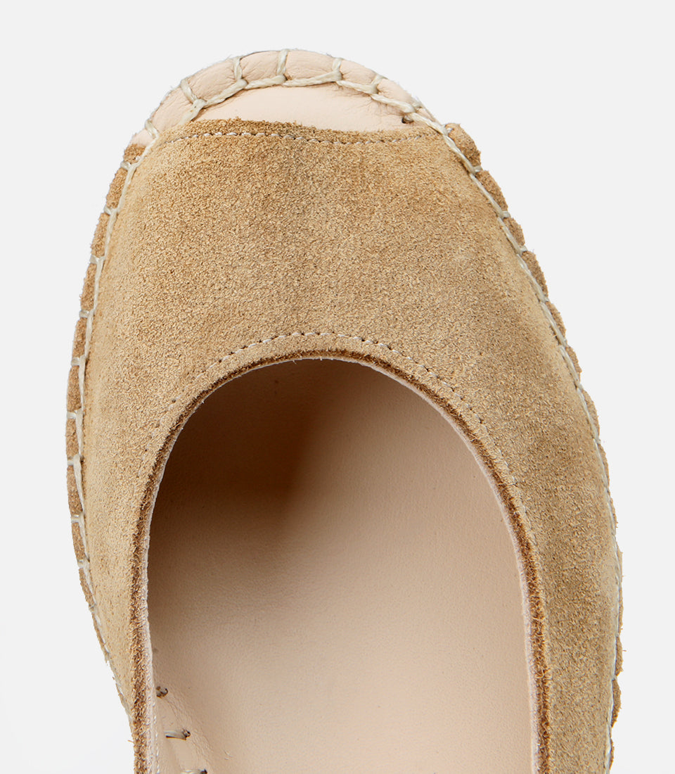 Women's Suede Wedge Sandals - Taupe