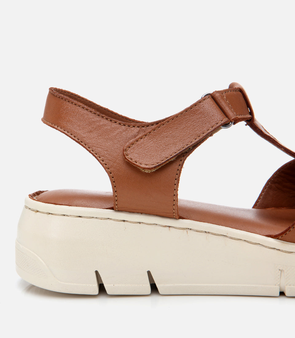 Women's Leather Wedge Sandals - Tan