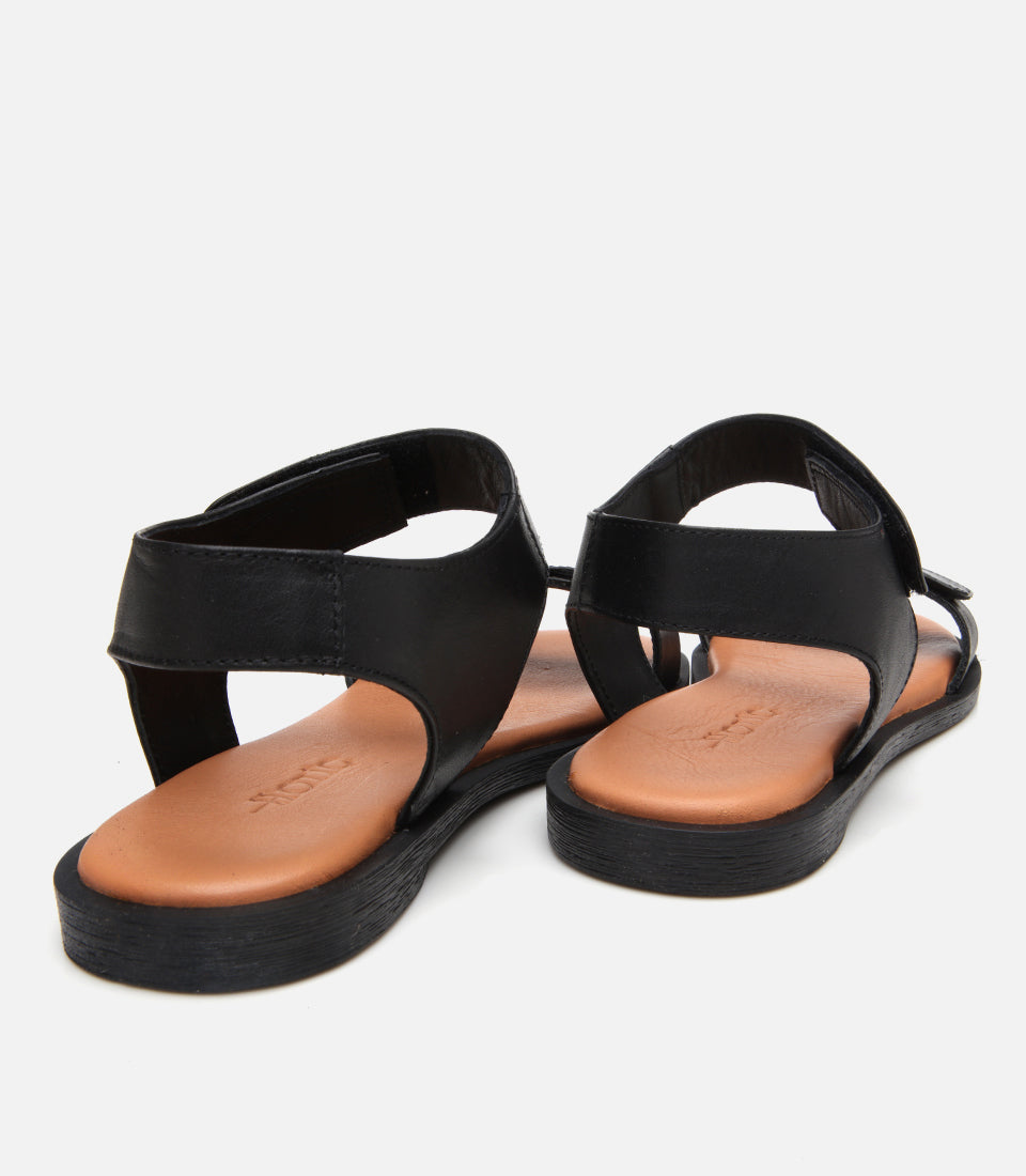 Women's Leather Flat Sandals - Black