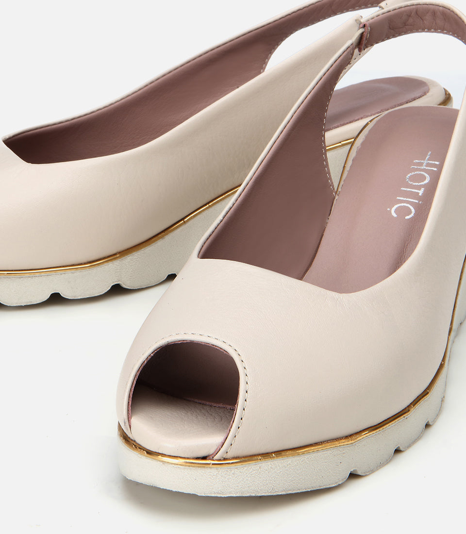 Women's Leather Wedge Sandals - Ecru