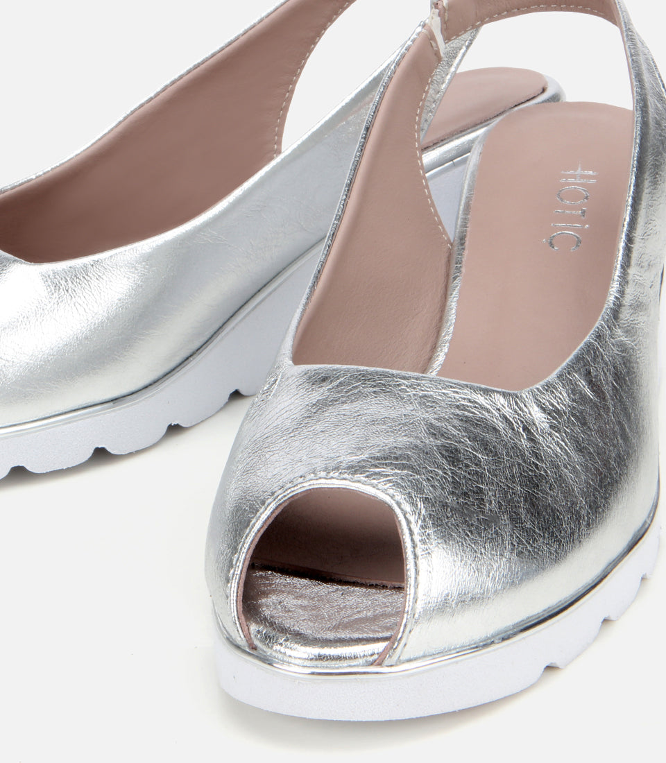Women's Leather Wedge Sandals - Silver