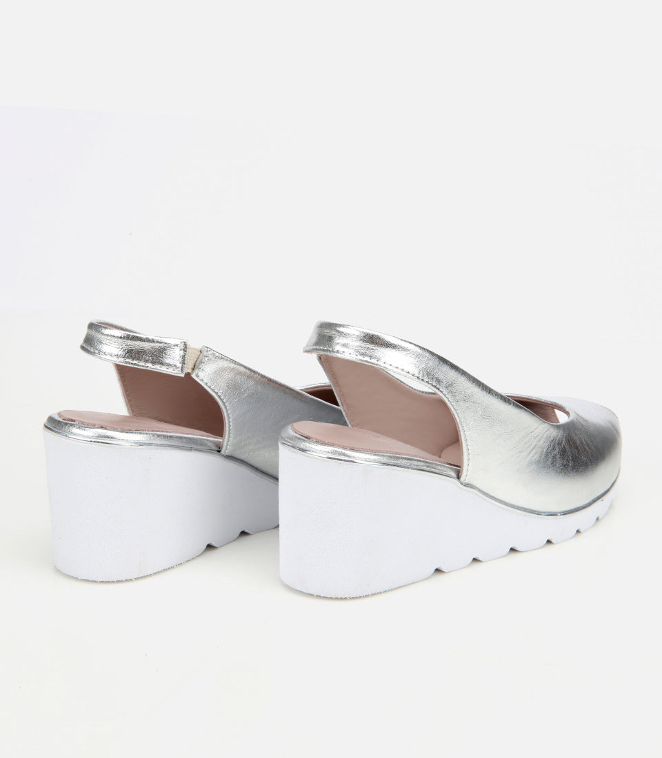 Women's Leather Wedge Sandals - Silver