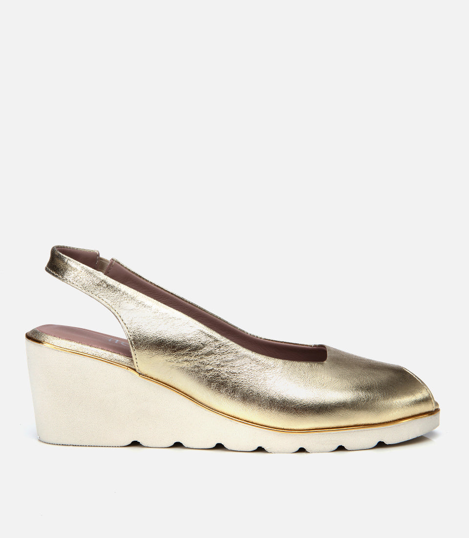 Women's Leather Wedge Sandals - Gold